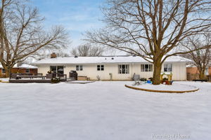  218 Pleasure Dr, Yorkville, IL 60560, US Photo 27