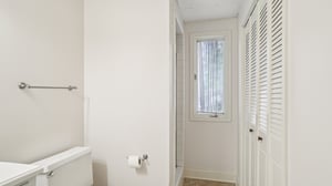 Shadowlawn Dr-S3110-045.jpg