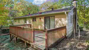 Shadowlawn Dr-S3110-050.jpg