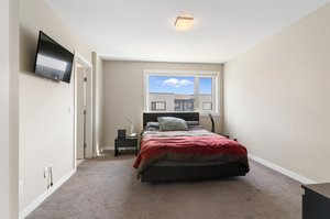  Photo 36