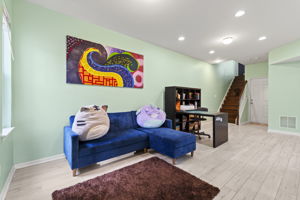 Family room space on the LL with recessed lights