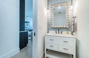 Upper Level Bonus Room Balcony