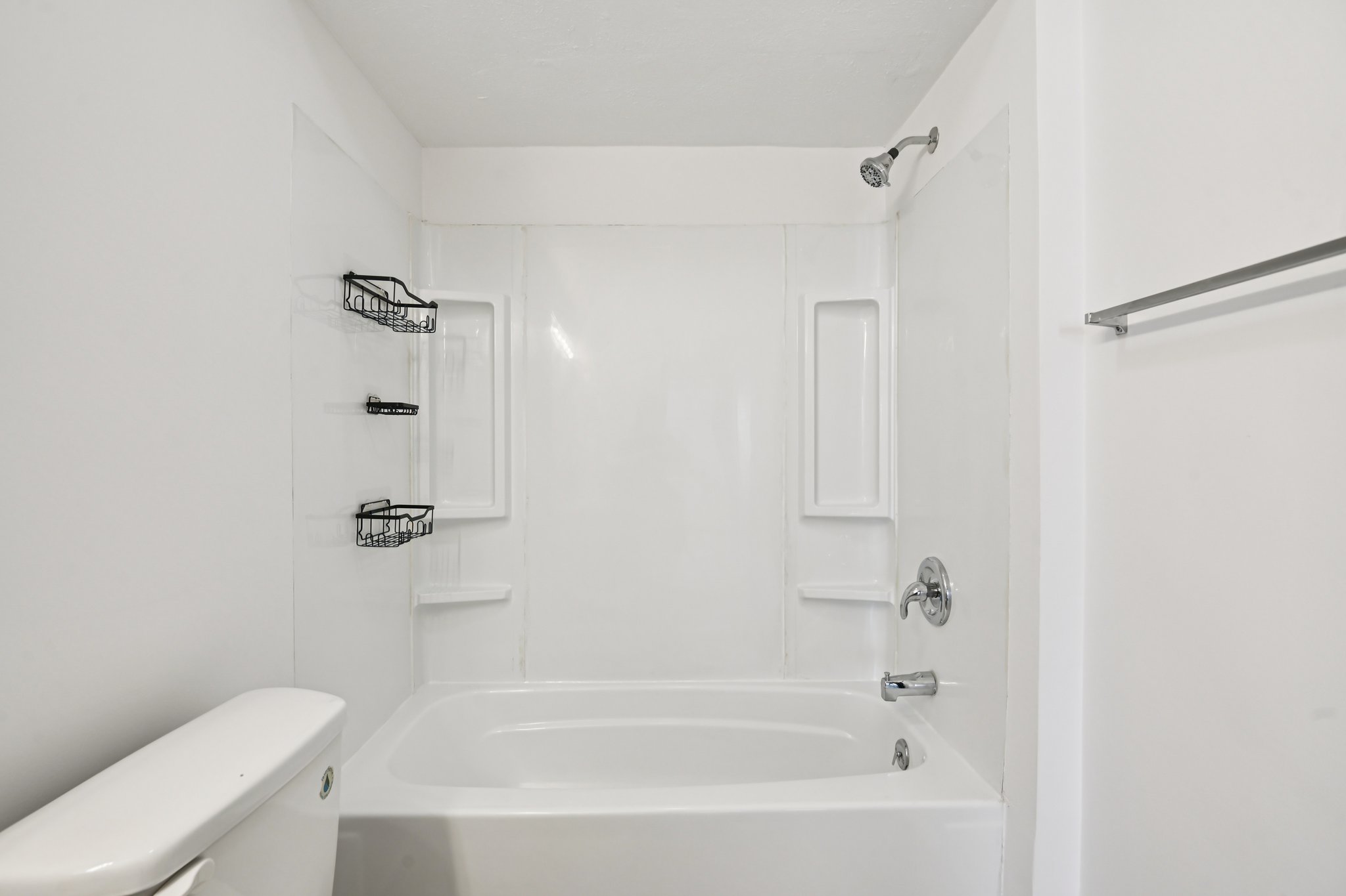 W Main St-S2901-038.jpg