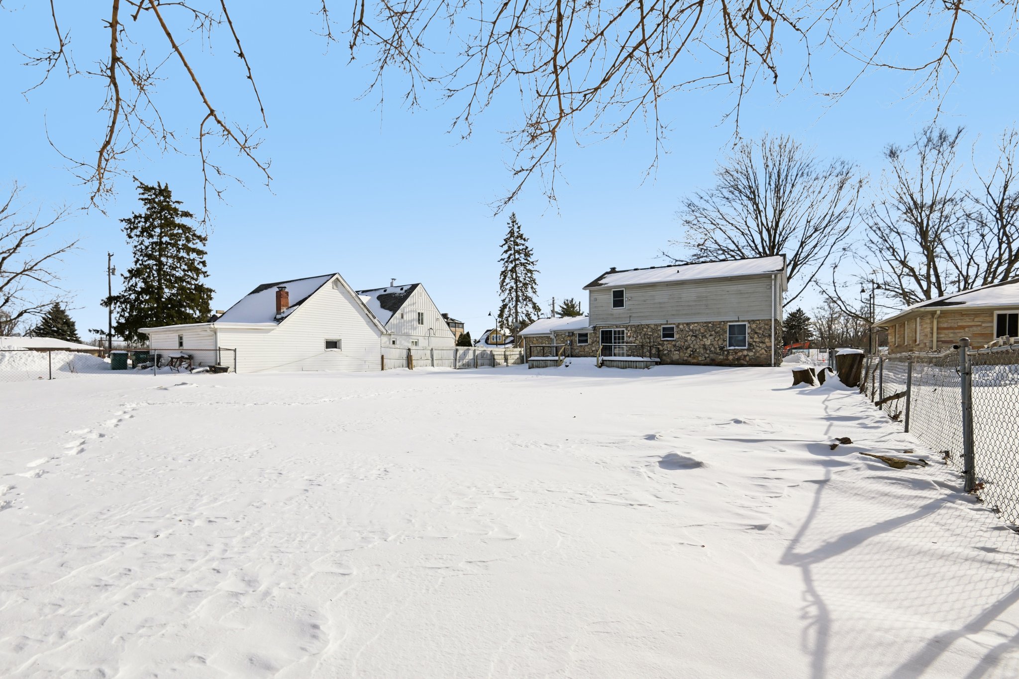 W Main St-S2901-052.jpg