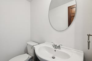 W Main St-S2901-022.jpg