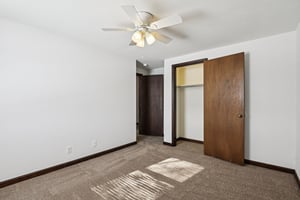 W Main St-S2901-034.jpg