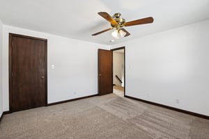 W Main St-S2901-036.jpg