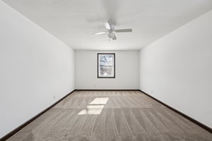 W Main St-S2901-041.jpg