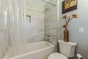  Photo 46