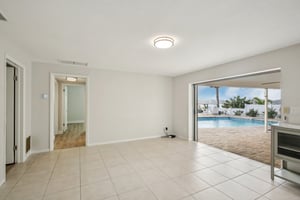 Dolphin Blvd-S3012-012.jpg