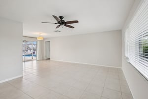 Dolphin Blvd-S3012-016.jpg