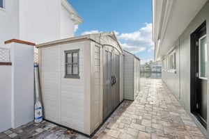 Dolphin Blvd-S3012-058.jpg