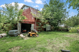  Photo 46