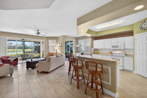 Breakfast Bar 2 of 3