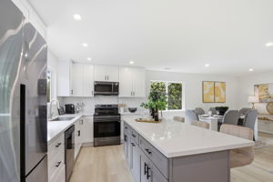 013_F8_2181 Monticello Ave A