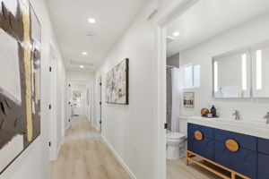 027_F8_2181 Monticello Ave A