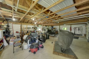  Photo 52