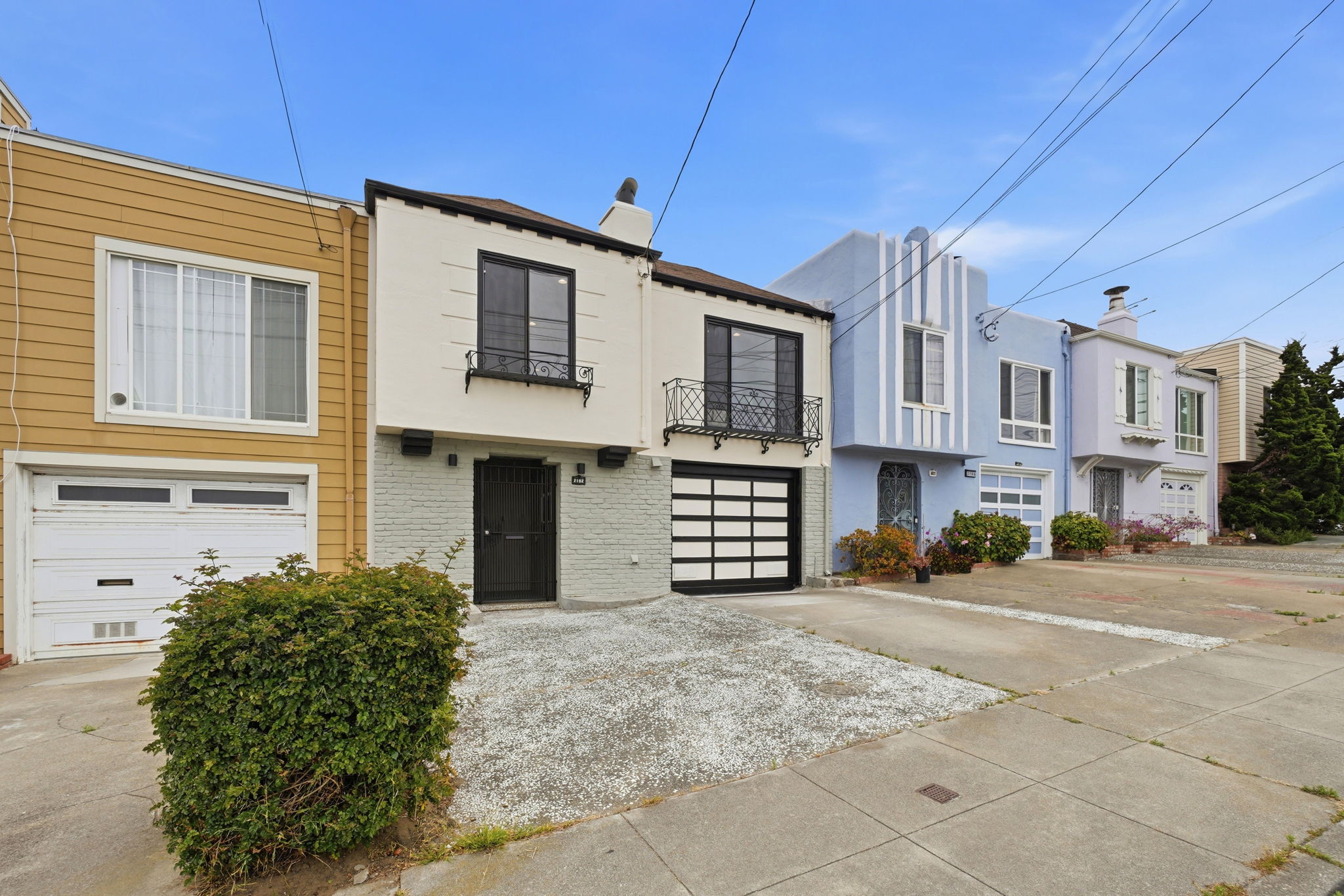 002_F8_2182 40th Ave