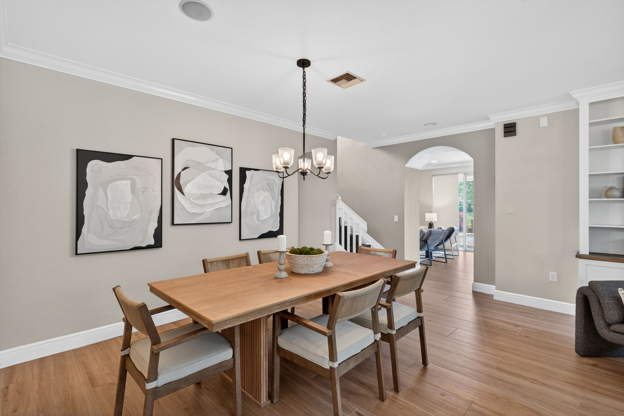 Dining Room 2 of 3
