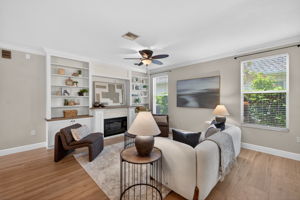 Living Room 4 of 4