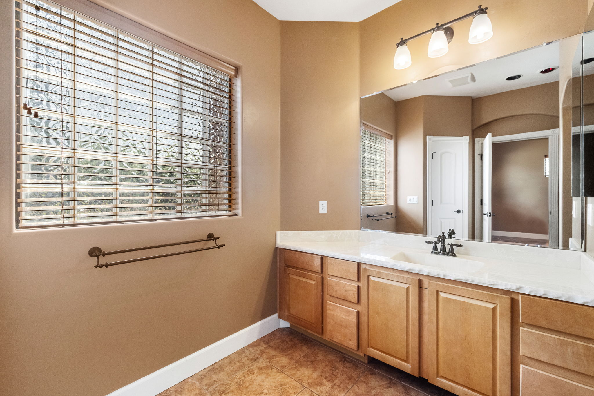 Bathroom 2_1