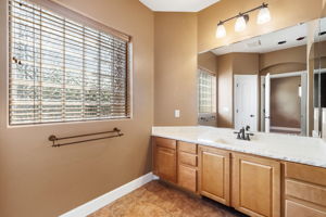 Bathroom 2_1
