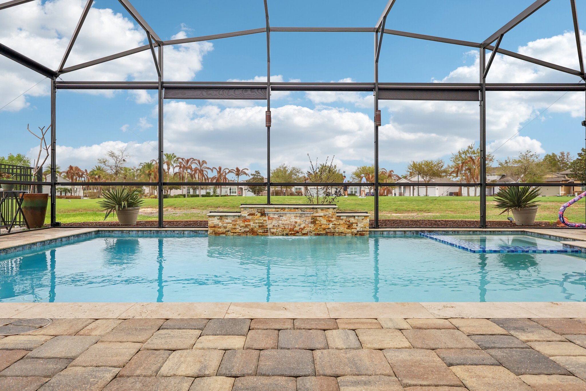 Antilles Club Dr-S1403-033.jpg