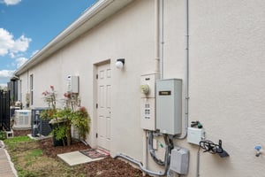 Antilles Club Dr-S1403-037.jpg