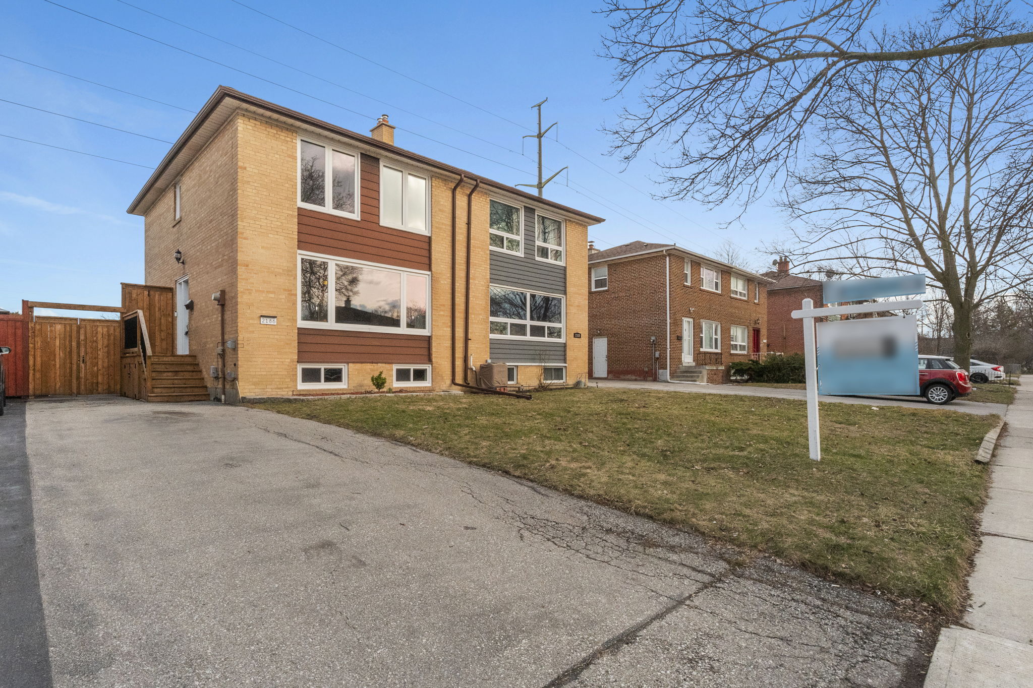 2186 Wiseman Ct Mississauga, ON L5J 1P2
