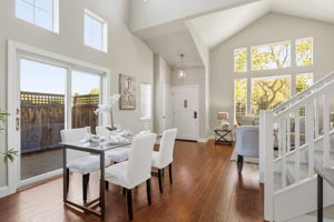 020_F8_21865 Eaton Pl
