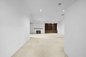  Photo 51