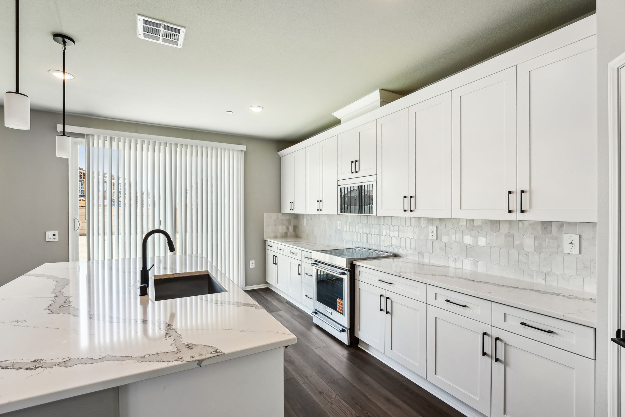 SoCal - Sycamore at Live Oak - 2187 Oroblanco Way, Redlands, CA 92374 -007