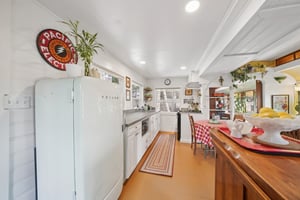 Sawpit Canyon Rd-S1004-016.jpg