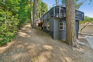 Sawpit Canyon Rd-S1004-046.jpg