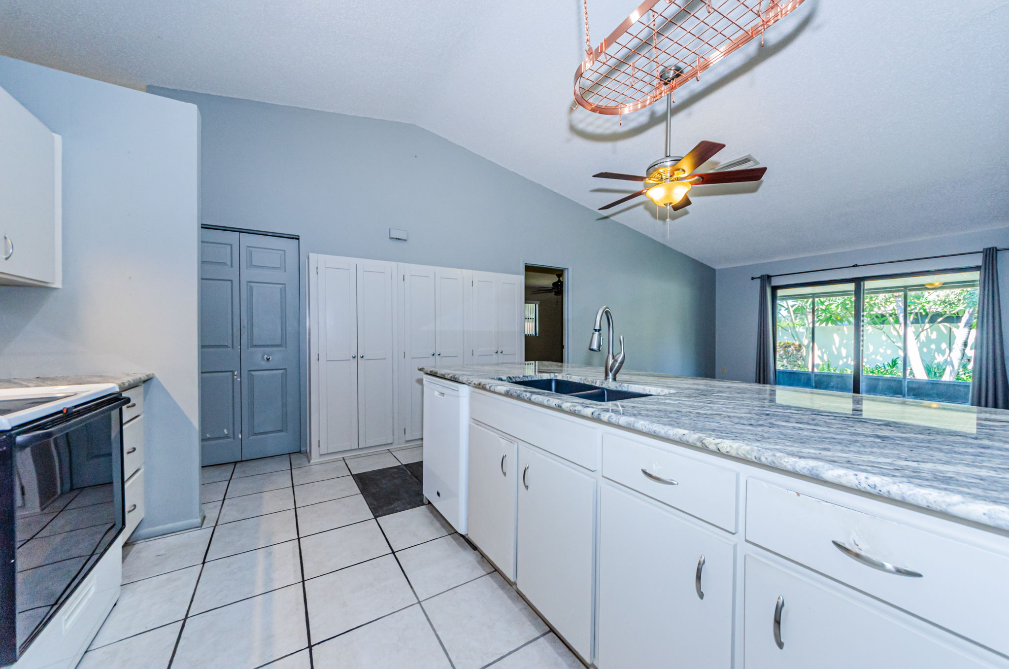 Kitchen 5