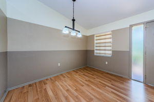 Dining Room 2-2