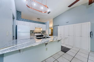 Kitchen 6