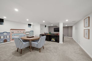  Photo 49