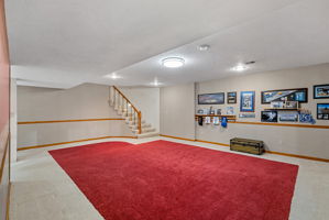  Photo 34