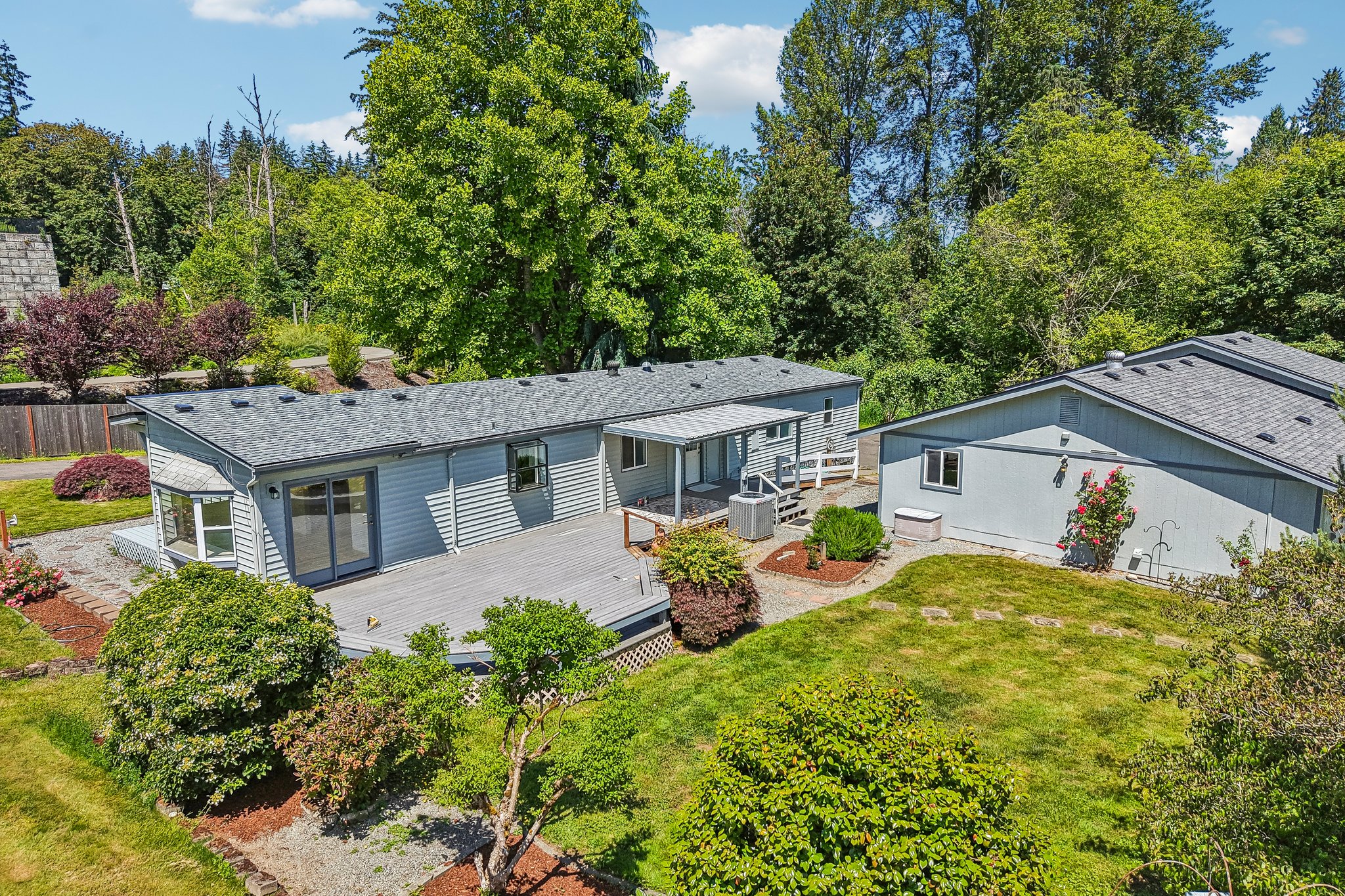 105th Ave E-S1306-015.jpg