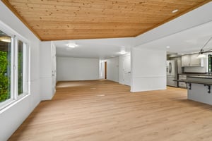 105th Ave E-S1006-011.jpg