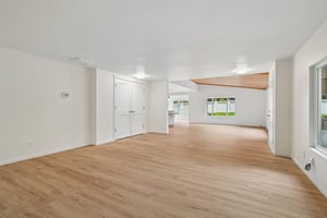 105th Ave E-S1006-017.jpg