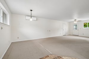 105th Ave E-S1006-034.jpg