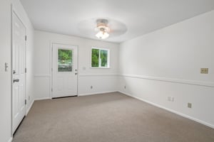 105th Ave E-S1006-036.jpg