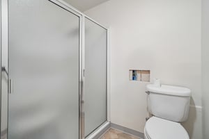 105th Ave E-S1006-045.jpg