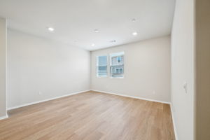 So Cal - The Knoll Community - 219 Aurora Lane Pomona CA 91767-009