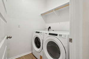 So Cal - The Knoll Community - 219 Aurora Lane Pomona CA 91767-035