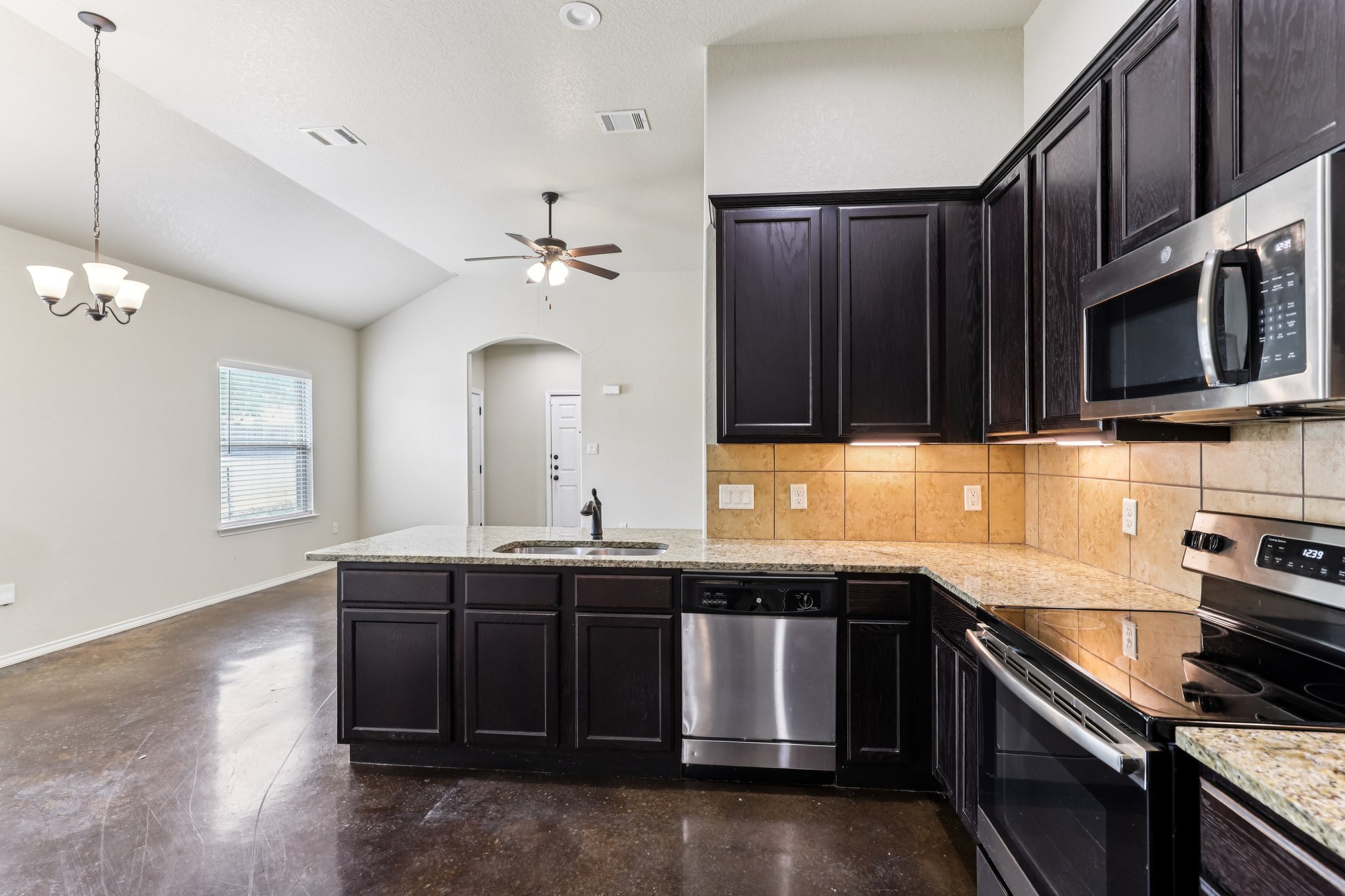 Eugene Pass-S0304-015.jpg