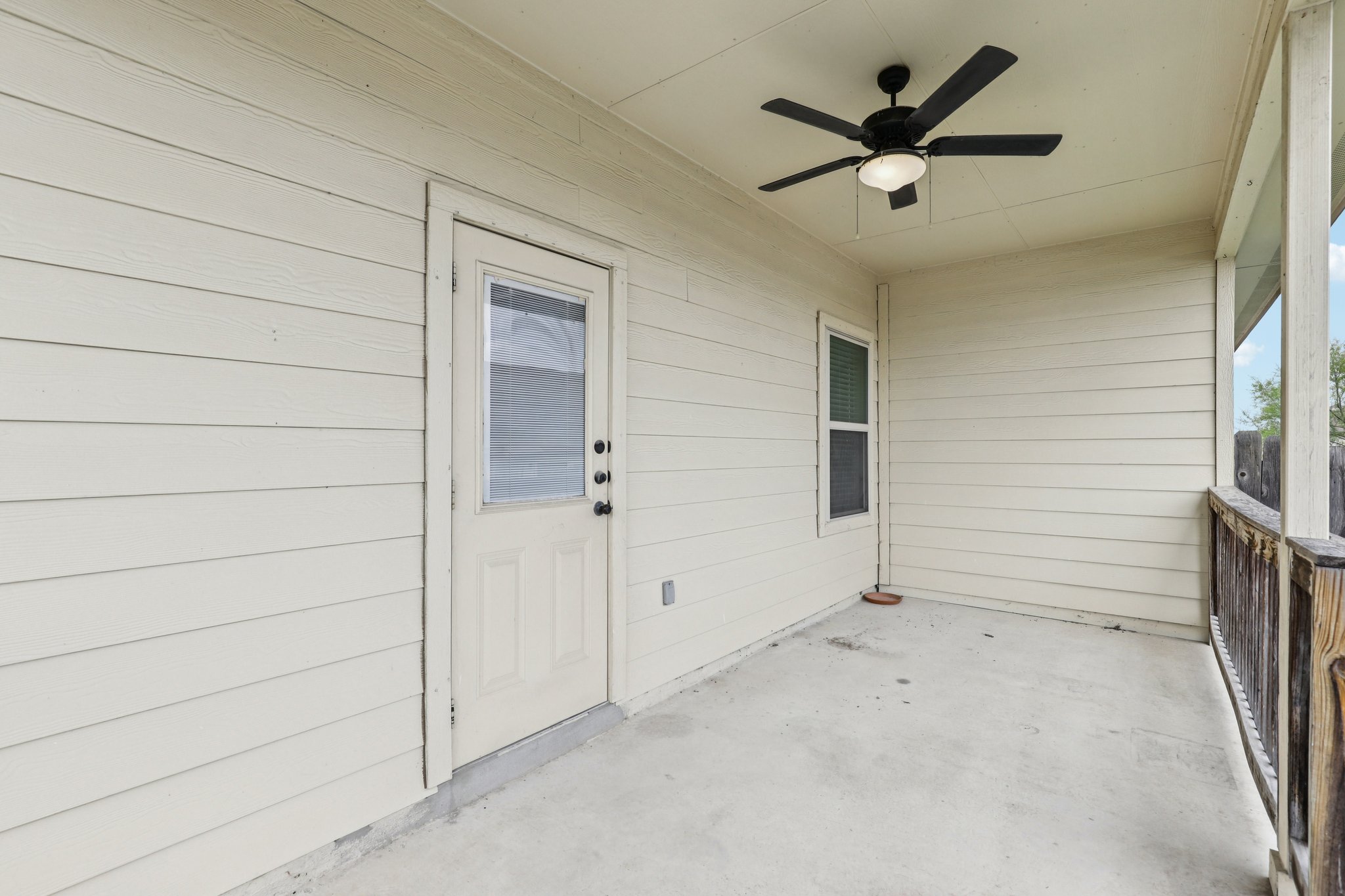 Eugene Pass-S0304-032.jpg