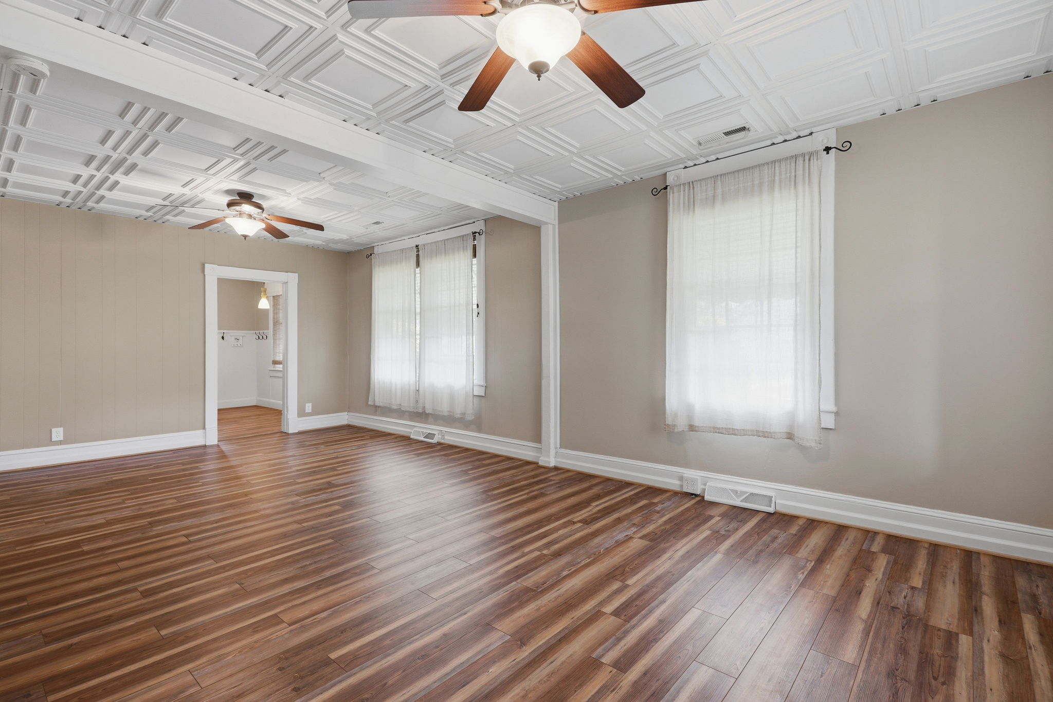 10-Living Room